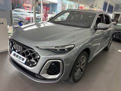 Audi Q5L 2.0T Exclusive Edition for Millions of Users - ფოტო 1