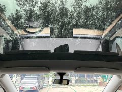 Tesla Model Y Rear-Wheel Drive - ფოტო 14