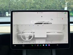 Tesla Model Y Rear-Wheel Drive - ფოტო 16