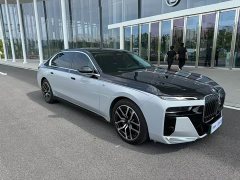 BMW i7 eDrive50L Leading M Sport Package - ფოტო 2