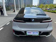 BMW i7 eDrive50L Leading M Sport Package - ფოტო 8
