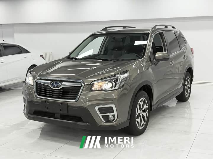 Subaru Outback 2.0i Luxury EyeSight