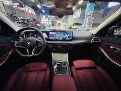 BMW 3 Series 325i M Sport Package - ფოტო 11