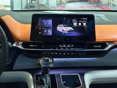 Toyota Gravia 2.5L Hybrid Comfort Edition - ფოტო 11
