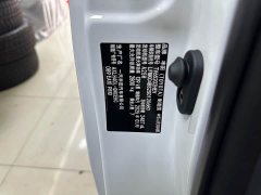Toyota Gravia 2.5L Hybrid Comfort Edition - ფოტო 18