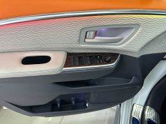 Toyota Gravia 2.5L Hybrid Comfort Edition - ფოტო 7