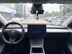 Tesla Model Y Rear-Wheel Drive - ფოტო 8