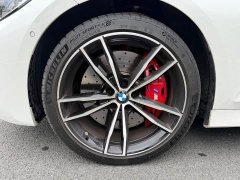 BMW 3 Series 330Li xDrive M Sport Night Edition Package - ფოტო 11
