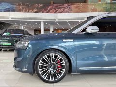 AITO M9 Extended Range Ultra 42kWh 6-Seater - ფოტო 4