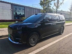 Zeekr 009 Six-Seat Executive AWD 108kWh - ფოტო 1