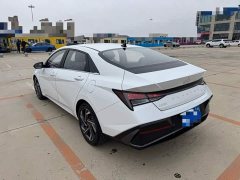 Hyundai Elantra 1.5L CVT GLX Elite - ფოტო 6
