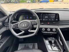 Hyundai Elantra 1.5L CVT GLX Elite - ფოტო 8