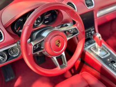 Porsche 718 Boxster 2.0T - ფოტო 17