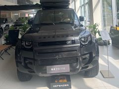 Land Rover Defender 110 3.0T Dark Edition - ფოტო 2