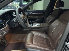 BMW 7 Series 740Li Premier M Sport Package - ფოტო 11