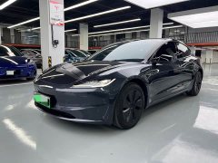 Tesla Model 3 Rear-Wheel Drive - ფოტო 1