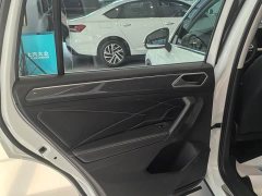 Volkswagen Tiguan L Outstanding Edition 330TSI Automatic Two-Wheel Drive R-Line Dragon Shine Edition - ფოტო 10