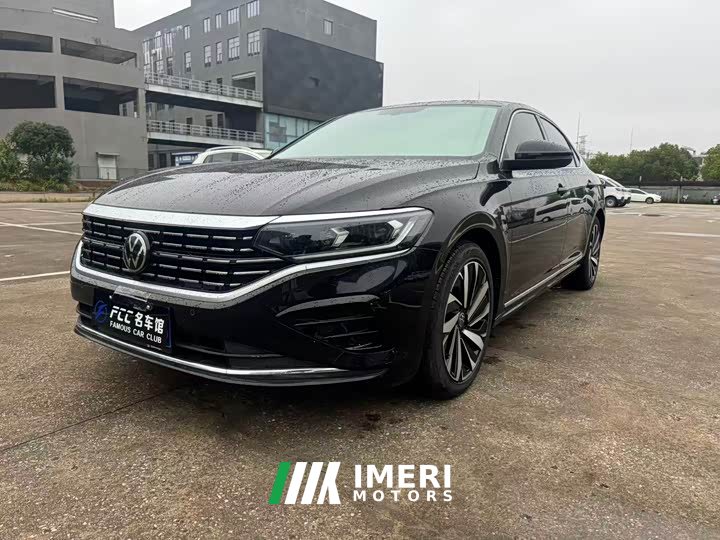 Volkswagen Passat 330TSI Elite