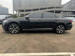 Volkswagen Passat 330TSI Elite - ფოტო 4