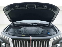 FAW Red Flag E-HS9 690km Range Flagship Edition Six-Seater - ფოტო 7