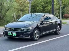 Volkswagen Magotan PHEV GTE Luxury - ფოტო 1
