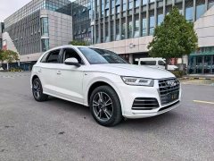 Audi Q5L 40 TFSI Prestige Fashion Edition - ფოტო 9