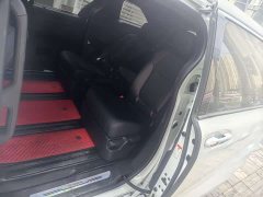 Toyota Gravia 2.5L Hybrid Luxury - ფოტო 10