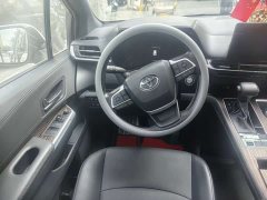 Toyota Gravia 2.5L Hybrid Luxury - ფოტო 5