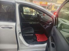 Toyota Gravia 2.5L Hybrid Luxury - ფოტო 9