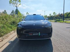 AITO M9 Pure Electric Ultra 100kWh 6-Seater - ფოტო 3