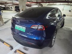 Tesla Model Y Long Range All-Wheel Drive - ფოტო 9