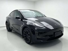 Tesla Model Y Long Range All-Wheel Drive - ფოტო 3