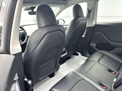 Tesla Model Y Long Range All-Wheel Drive - ფოტო 5