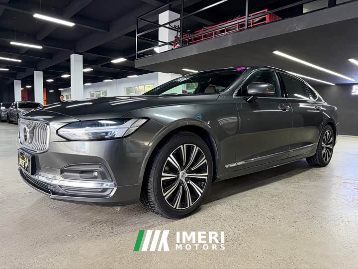 Volvo S90 B5 Intelligent Luxury Edition - ავტომობილი ჩინეთიდან
