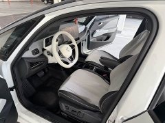 Volkswagen ID.3 Smart Edition Outstanding Oxygen Version - ფოტო 6