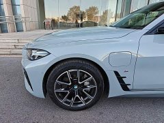 BMW i4 eDrive40 - ფოტო 17