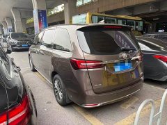Buick GL8 Land Business Class Smart Edition - ფოტო 9
