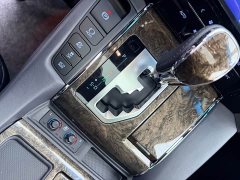 Toyota Alphard Hybrid 2.5L Premium Edition - ფოტო 12