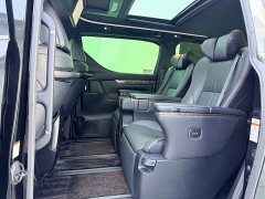 Toyota Alphard Hybrid 2.5L Premium Edition - ფოტო 14
