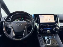 Toyota Alphard Hybrid 2.5L Premium Edition - ფოტო 17