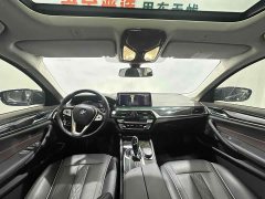 BMW 5 Series 525Li Luxury Package - ფოტო 4