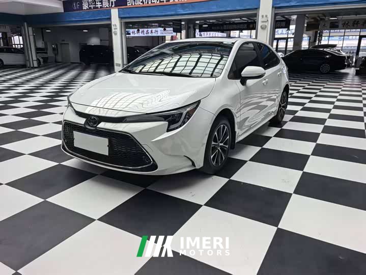 Toyota Corolla 1.8L CVT Luxury