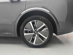 Li Auto L8 Max - ფოტო 9