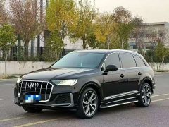 Audi Q7 55 TFSI quattro S line Sport - ფოტო 1