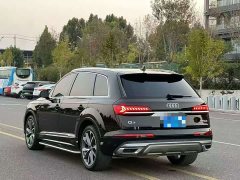 Audi Q7 55 TFSI quattro S line Sport - ფოტო 3