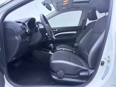 Kia Yipao 1.4L CVT Fun Sunroof Edition - ფოტო 7