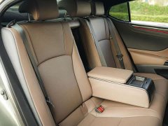 Lexus ES 200 Excellence Edition - ფოტო 15