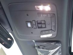 Toyota Gravia 2.5L Hybrid Comfort PLUS Edition - ფოტო 13