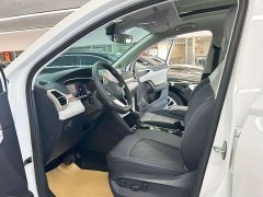 Volkswagen Touareg 300TSI Two-Wheel Drive Full Moon Edition - ფოტო 7