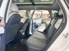 Volkswagen Touareg 300TSI Two-Wheel Drive Full Moon Edition - ფოტო 8